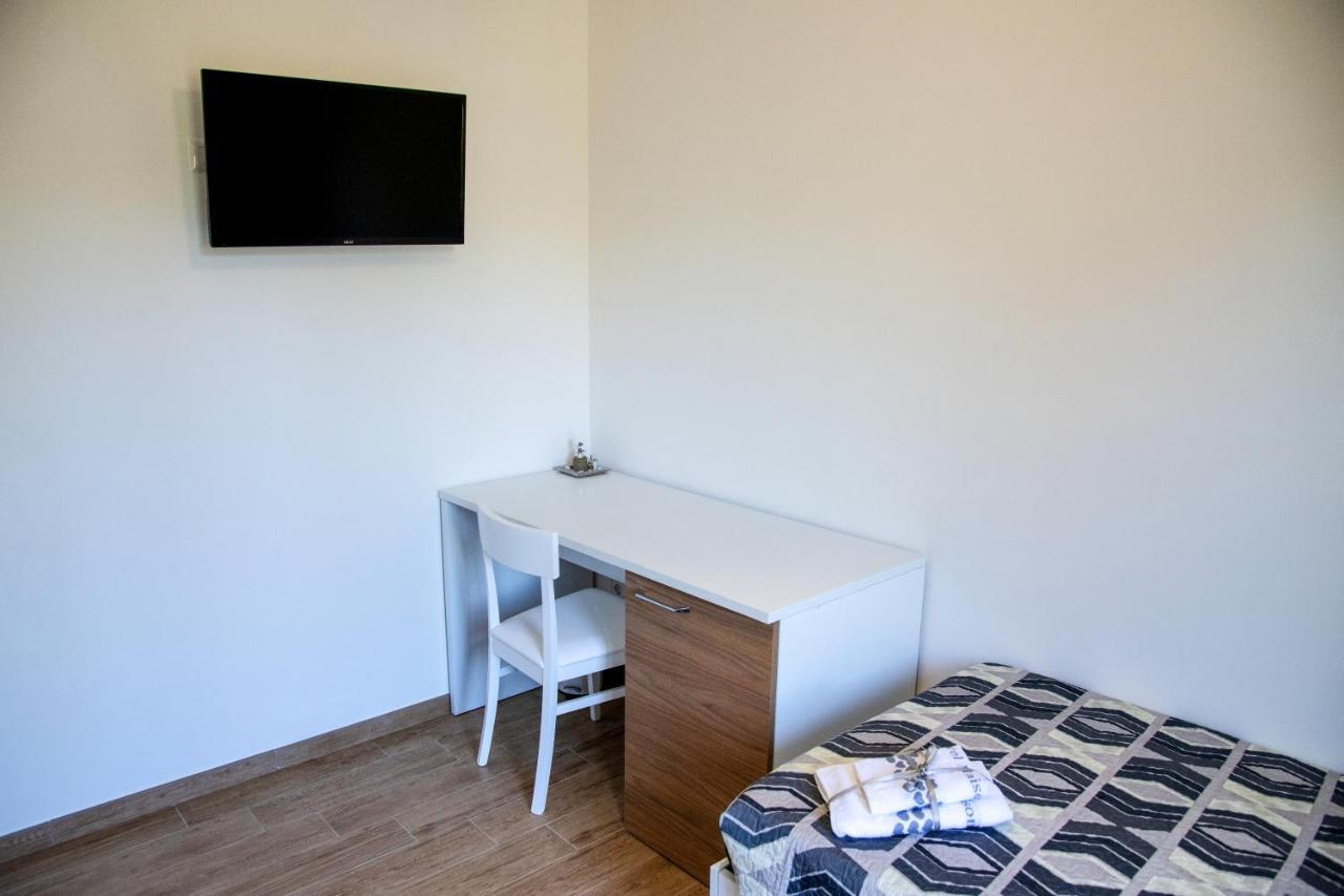 B&B Binario Nove E Tre Quarti Agropoli Εξωτερικό φωτογραφία